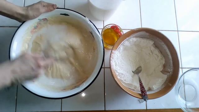 Тоненькие блинчики на молоке - Простой рецепт теста смотреть онлайн