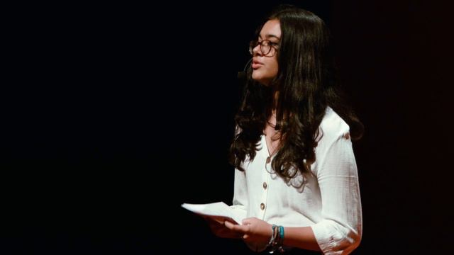 Irrelevance of the Dichotomy | Camila Arango & Valentina Villalba Sábat | TEDxColegioAngloColombian смотреть онлайн