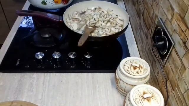 Суп с грибами и сыром/Быстро и вкусно.