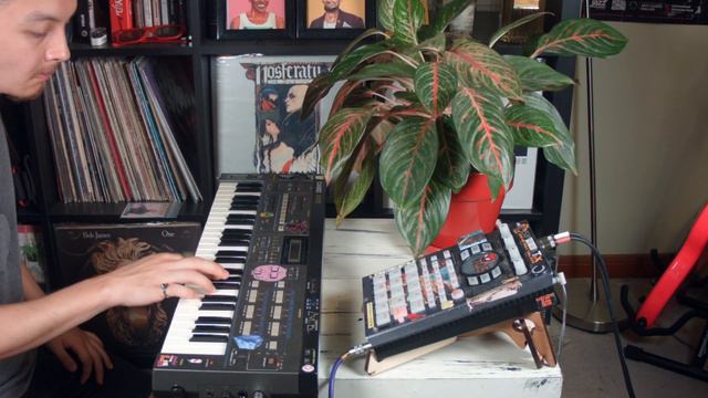 "Waffles" - Lofi with Casio CZ-101 + SP-404SX смотреть онлайн