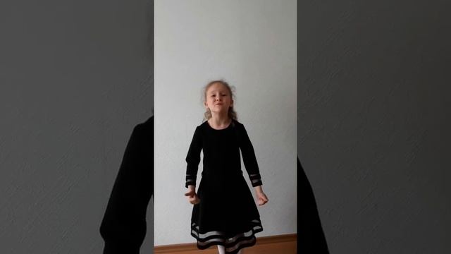 Саплина Арина — Ольга Скирденко "Памяти павших" смотреть онлайн