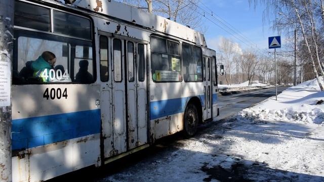 Троллейбус ЗиУ-682 КВР БТРМ-4004
