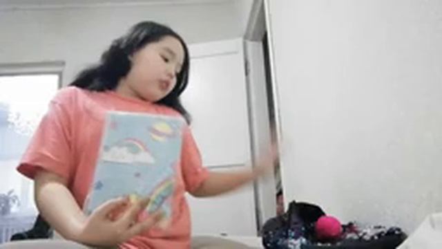 7марта подарки на8 смотреть онлайн