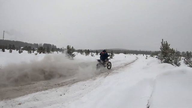 Почистили себе трассу и тренируемся Североуральск 06.02.21 смотреть онлайн