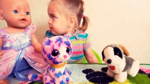 ВИКА ИГРАЕТ БЕБИ БОН ЭМИЛИ Видео для детей Для Детей kids children джони джони ес папа смотреть онлайн