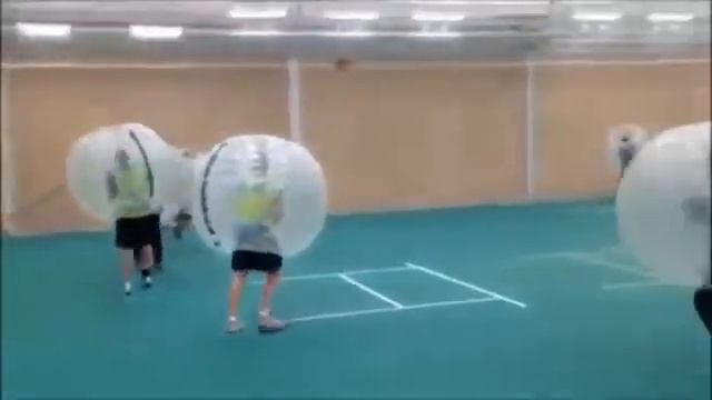 Футбол в пузыре смотреть онлайн