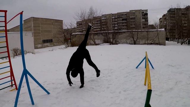 веселый влог #5 / жёстко упал с сальтухи / кривая игра в -5 (-3) смотреть онлайн