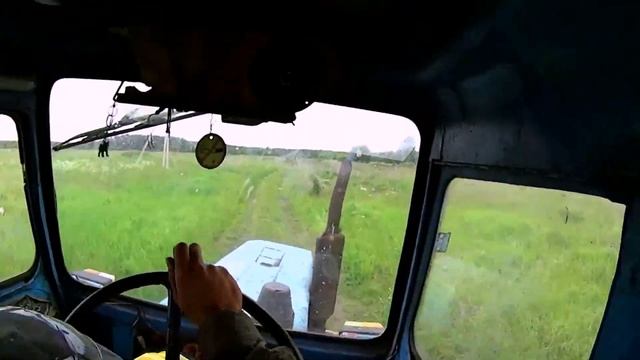 НА ТРАКТОРЕ В ДЕРЕВНЕ смотреть онлайн