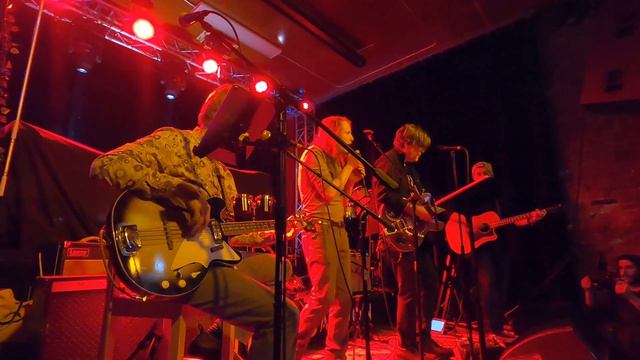 The I R S Performing REM's It's The End of the World Semi Acoustic Show The Central Tavern Dec 1 смотреть онлайн