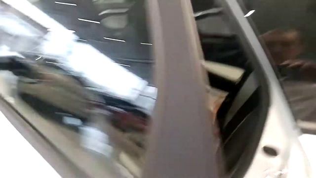 LADA Vesta SW Cross смотреть онлайн