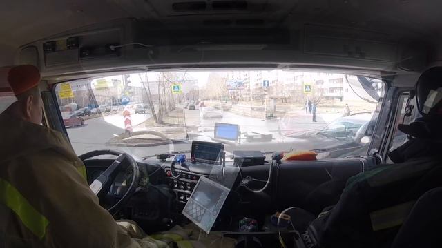 Новая Рубрика / Уступи дорогу смотреть онлайн