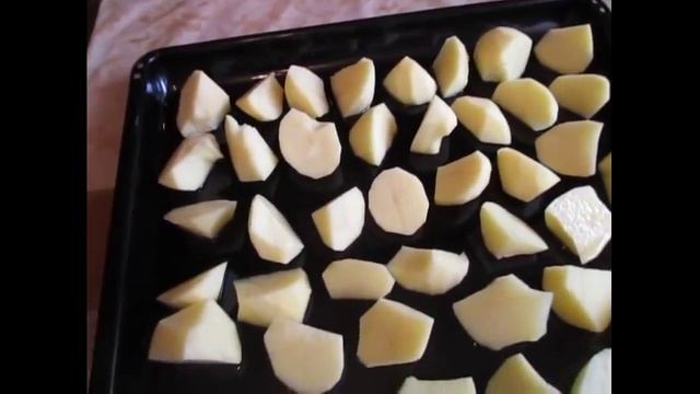 "В духовке – картошечка "Глыбки" и "Антрекоты"! Советы, подсказки!" смотреть онлайн