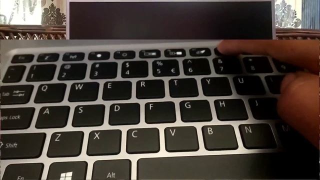 My first laptop 2019 | Gaming laptop mx150 i5 смотреть онлайн