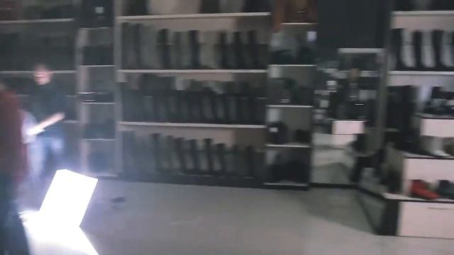 Бэкстэйдж со съемок рекламы магазина "Киви" смотреть онлайн