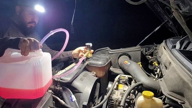 Airlift Vacuum coolant fill #Airlift #vacuum #radiator #Ram #magnum #4.7L смотреть онлайн