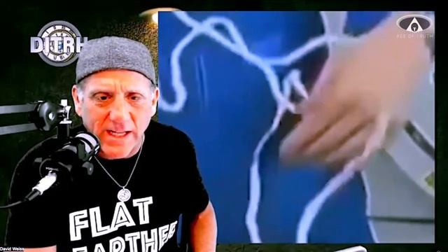 Дэвид Вайс он же ПЛОСКАЯ ЗЕМЛЯ ДЭЙВ ~Плоская Земля и мир за ледяной стеной век Правды ТВ David Weis смотреть онлайн