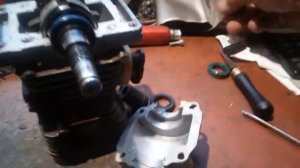 Штиль 180 болтается коленвал. тонкости ремонта.