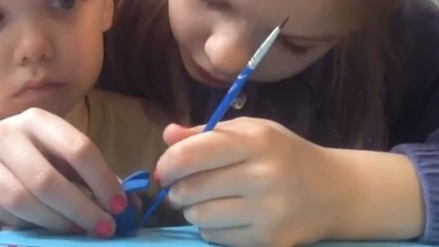 Первое видео//лепка из пластилина