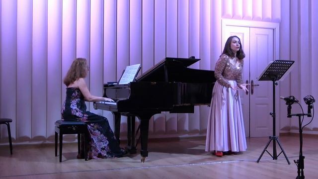 С.Рахманинов, четыре романса. Исп. Е.Семёнова (сопрано), Н.Белькова (фортепиано) смотреть онлайн