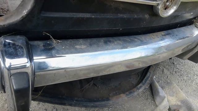 Система опускания ниши запасного колёса на автомобиле "Татра" 613-2 смотреть онлайн