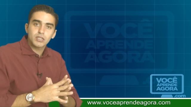 AULA DE INGLÊS - Verbos Presente Simples Passivo - Simple Present Passive