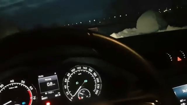 Skoda Superb 1,8 TSI DSG от Владельца.... (2020) смотреть онлайн