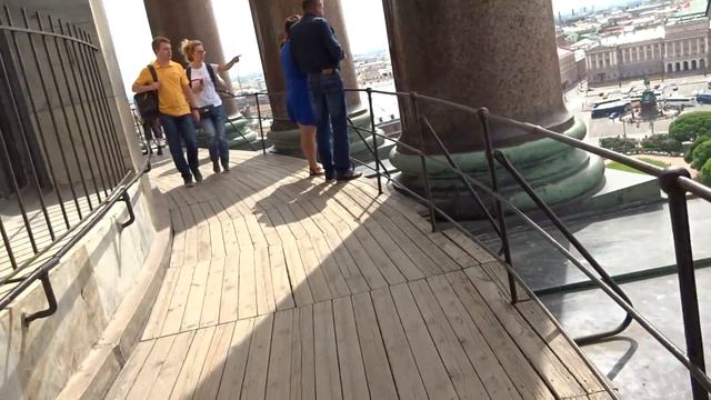Колонада Исаакиевского собора. Подъём и спуск смотреть онлайн