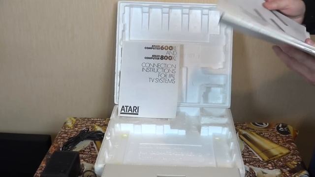 Компьютер Atari 800XL смотреть онлайн