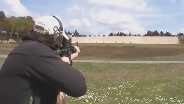 Diemaco C8 Automatic fire, video one смотреть онлайн