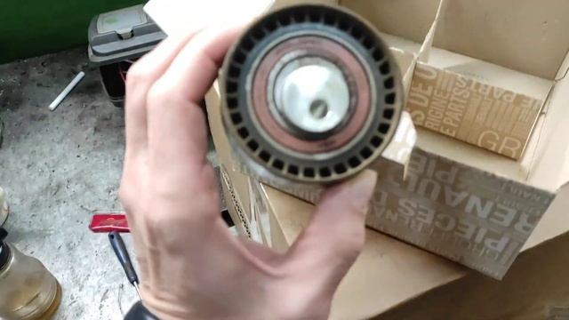 Сколько ходит ГРМ на Рено Логан? На моём Логане прошёл 150 000 км. смотреть онлайн