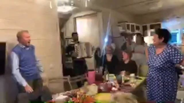 Отмечаем Казанскую и День народного единства! смотреть онлайн