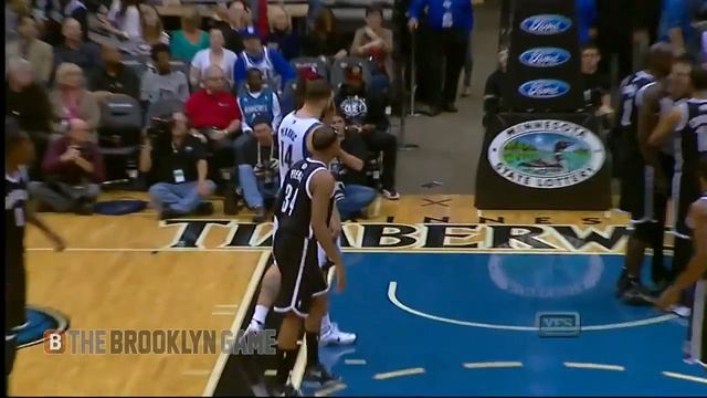 Kevin Garnett Gets T'd Up for Scuffle w/ Kevin Love смотреть онлайн