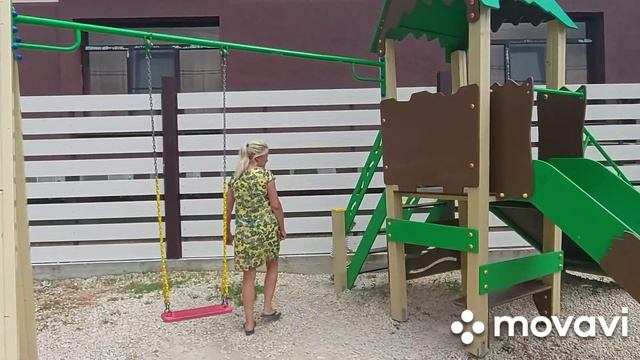 Все разъехались, мы одни. смотреть онлайн