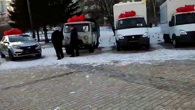 Подарки.mp4 смотреть онлайн