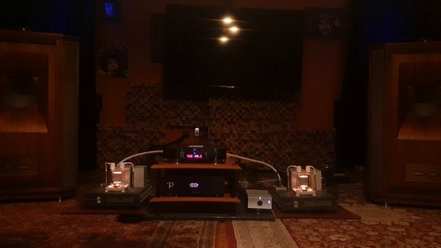 Tannoy Westminster with Jorma Origo rca cables смотреть онлайн