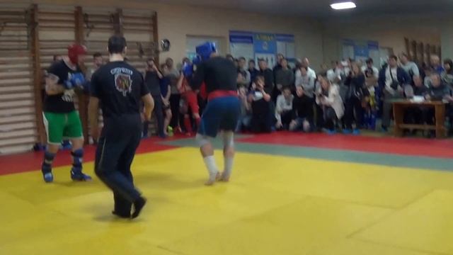 Калаш принял поражение -Бой Total Combat.. смотреть онлайн