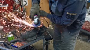 Установка третьей подушки раздаточной коробки нива.