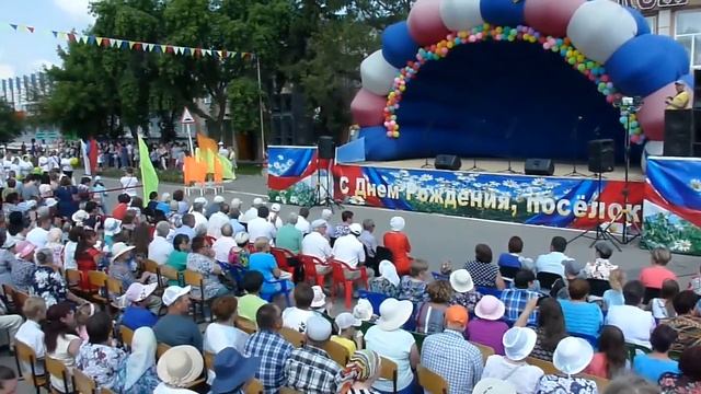 Видео 5: "День посёлка Большеречье - 2019 г." (Шествие) смотреть онлайн
