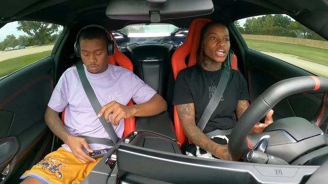 WATCHING JAZZ & TAE YT VIDEOS IN THE CAR WITH JAZZ *she got fed up* ?? смотреть онлайн