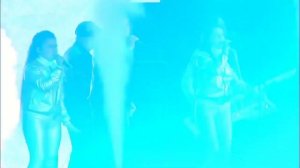 Трава у дома.группа Земляне, Лера Базыкина, Манижа Аминова.mp4