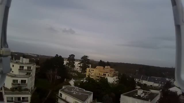 Drone DJI Phantom 2 test du GPS à 50 m de hauteur : top ! une merveille . смотреть онлайн