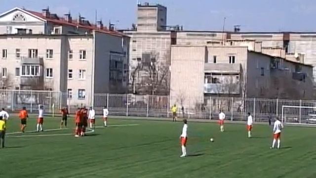 Николай Золотухин попадает в перекладину со штрафного смотреть онлайн