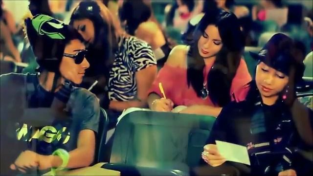 julyto mix, lo mejor del genero, musica 2013 reggaeton смотреть онлайн
