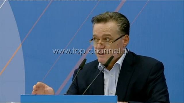 Bode: Mazhoranca po manipulon opinionin - Top Channel Albania - News - Lajme смотреть онлайн