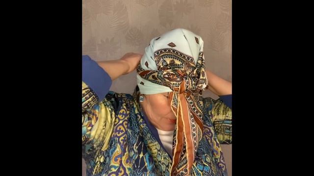 « Как красиво завязать платок » смотреть онлайн