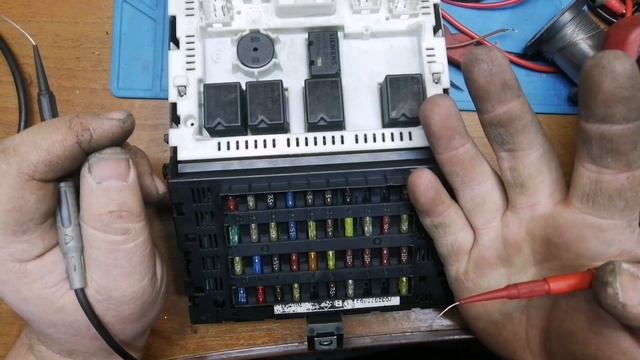 Renault Megane Scenic 1. 1998г.в. Пропали габариты и подсветка приборки. смотреть онлайн