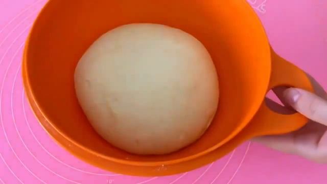 ТЕСТО НА ВАРЕНИКИ ГОТОВЛЮ ТОЛЬКО ТАК!ВСЕ В ВОСТОРГЕ СГОТОВЛЮ МНОГО ИСТАВЛЮ В МОРОЗИЛЬНИК смотреть онлайн