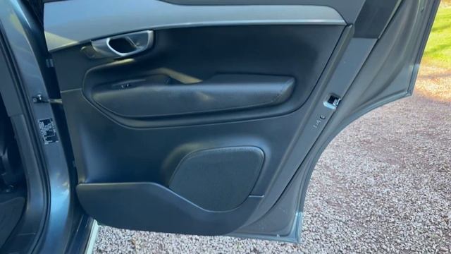 1 OWNER! Volvo XC90 2.0 B5 MHEV Momentum Auto 4WD Euro 6 (s/s) 60k Miles, 6 Volvo Services!