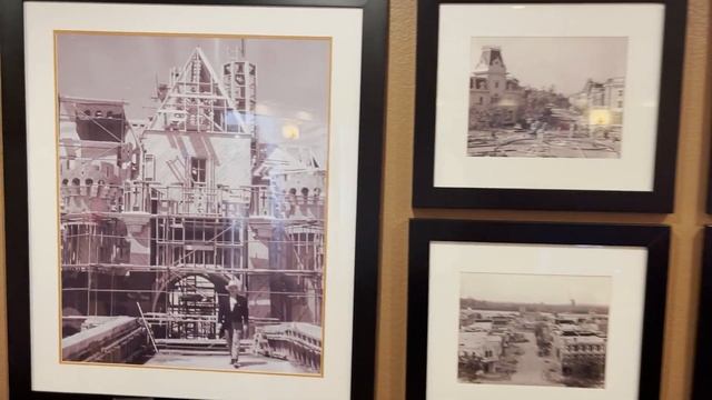 8 GREAT Hotels Near Disneyland | Hotel Tours смотреть онлайн
