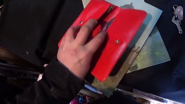 ПОДАРИЛИ СТРАШНУЮ КОРОБКУ, А ТАМ... смотреть онлайн